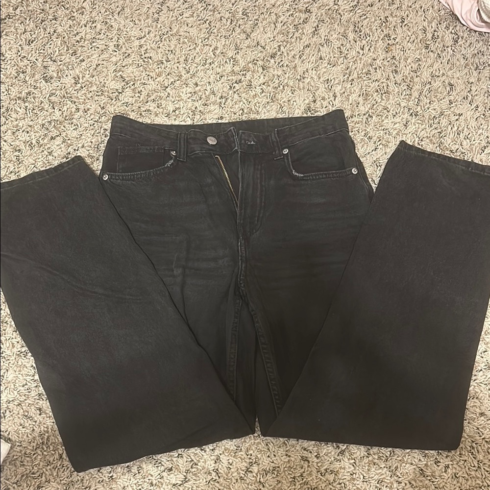 Black H&M jeans